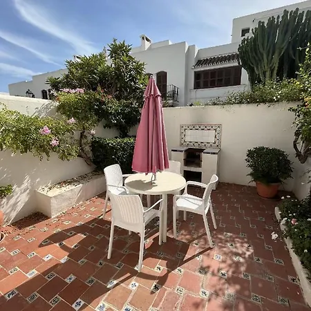 Apartment - Playa - En Urbanizacion Cerca Del Mar Ma11 *