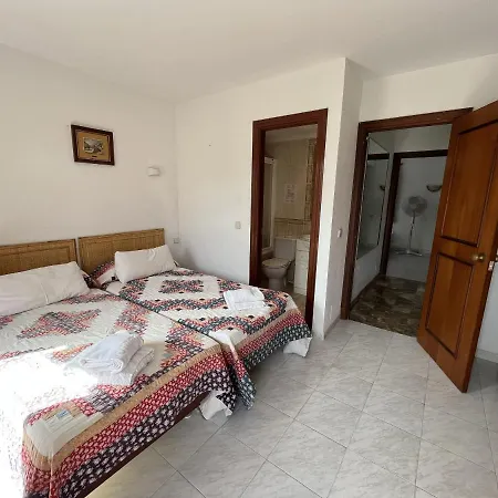 - Playa - En Urbanizacion Cerca Del Mar Ma11 Estepona